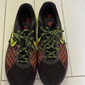 Nike METCON, hardly worn.